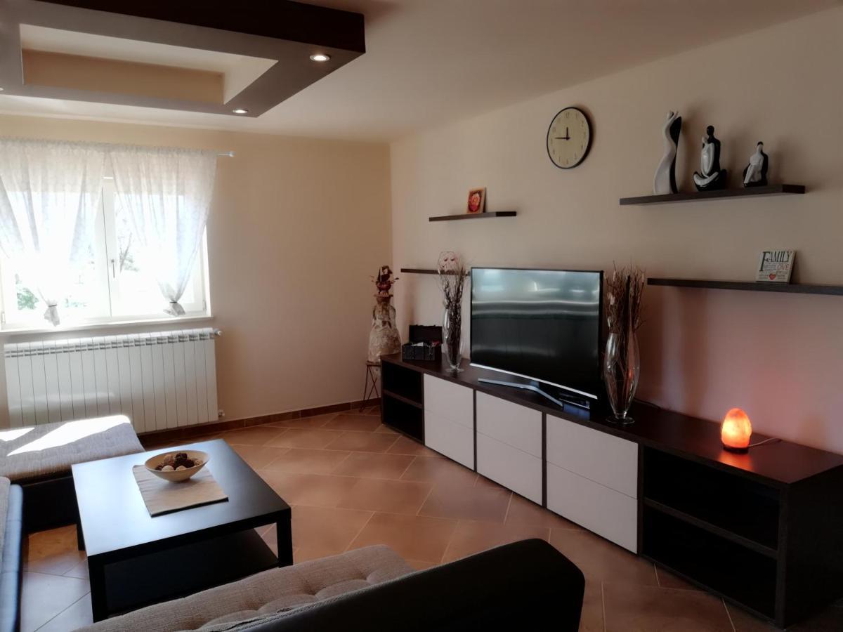 Ladrovici Apartman Nikola 아파트 외부 사진